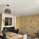 4 Personnes Dans Le Centre Historique De * Sarlat-la-Canéda